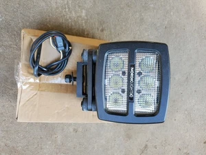 LIEBHERR WORK LIGHT 11080393 Nordic Light 986-002 - Bild 1 von 8