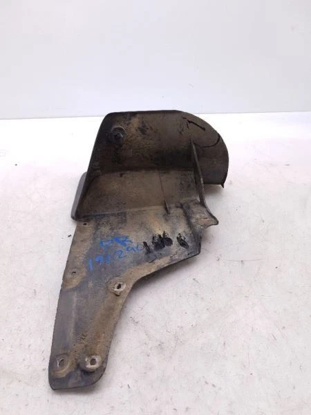 Guardabarros trasero derecho 98 99 00 01 02 03 04 05 06 07 Toyota Land Cruiser Foto 1 de 4