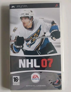 NHL 07 PSP UMD PlayStation Video Game Original UK Release *Mint *Instructions - Picture 1 of 5