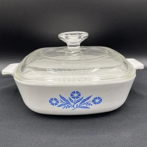 Vintage Late 1960's Corning Ware P-1-B Blue Cornflower 1 Qt. Casserole with Lid - Picture 1 of 7