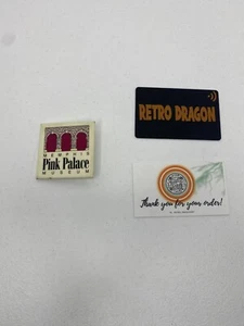 Vintage Memphis Pink Palace Museum Pin - Picture 1 of 4