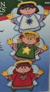 NEW DESIGN WORKS "ANGEL PILE-UP" Plastic Canvas Kit - Picture 1 of 9