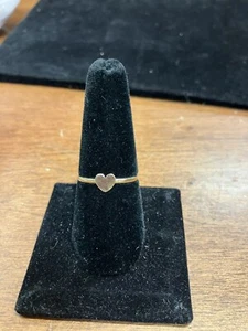 10k gold heart ring #108672-5 MGC - Picture 1 of 4