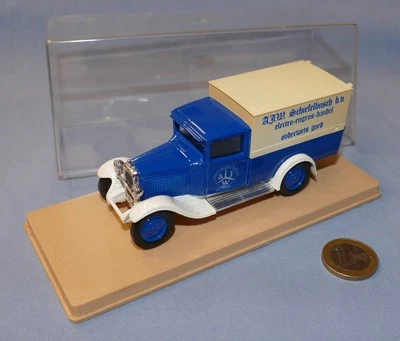 Solido Hors Commerce 1/43 : Citroën C4 Fourgon "Schiefelbush Electro Breda" - Photo 1/4
