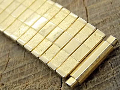 Flexon Stainless Steel 16mm-20mm Expansion Vintage Pre-Owned Watch Band - Image 1 of 4