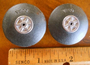 VECO 1-1/4" STREAMLINE WHEELS & TIRES FOR U-CONTROL MODELS, 1 PAIR, NEW - Picture 1 of 4