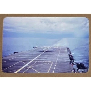 Vintage anni '60 F9F Panther A-1 Skyraider portaerei marina nave 15 rosso Kodak - Foto 1 di 12