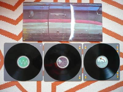 Paul McCartney And Wings Wings Over America Vinyl UK 1976 1st Press 3 Triple LP - Image 1 of 4