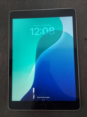 Apple iPad 9th Gen 64GB, Wi-Fi Only (Unlocked), 10.2 in - Silver — NO Touch ID - Image 1 of 4