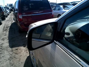 Driver Side View Mirror Power With Heated Fits 05-07 FIVE HUNDRED 384041 - Picture 1 of 12