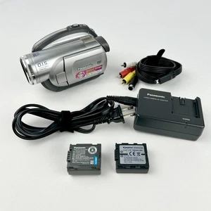 Panasonic VDR D220 DVD Camcorder 32x Optical Zoom OIS Charger Cables Batteries - Picture 1 of 15