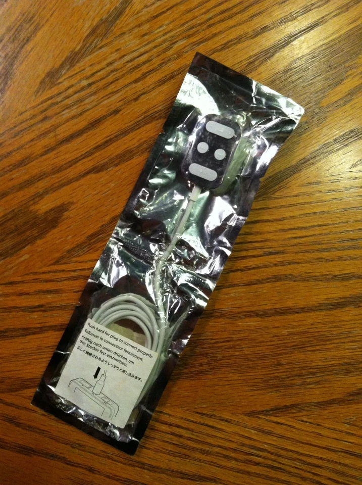 Apple iPod Wired Remote For 1st and 2nd Gen Classic  BRAND NEW SEALED  #603-0689 - Image 1 of 4