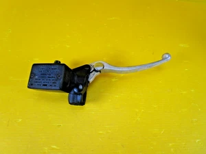 01-05 2001-2005 YAMAHA FZ1 FZ1000 FRONT BRAKE MASTER CYLINDER RESERVOIR LEVER - Picture 1 of 3
