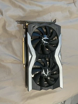 Tarjeta de gráficos ZOTAC NVIDIA GeForce RTX 2060 AMP 6GB GDDR6 (ZT-T20600D-10M) Foto 1 de 3