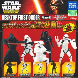 Star Wars The Force Awakens First Order 2" Figure Stormtrooper Pt 2 Gashapon - Picture 1 of 1