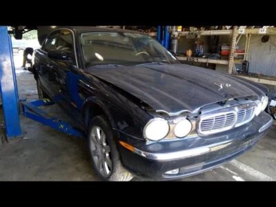 Front Driver Left Upper Control Arm Front Fits 04-07 XJ8 210808 - Imagem 1 de 4