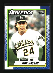 1990 Topps #527 Ron Hassey NM