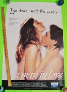 Póster 1988 "Un hombre enamorado" - Greta Scacchie Peter Coyoye J-L Curtis 26" X 40" - Imagen 1 de 3