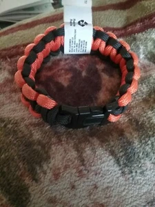 Paracord Armband 9" Heavy Duty Armband Unisex Neu mit Etikett Schwarz & Orange - Bild 1 von 4