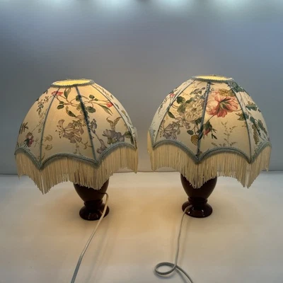 Vintage 2x Table Lamp Ceramic Burgundy & DORMA LAMP SHADE FLORAL COTTON FRINGED - Image 1 of 4