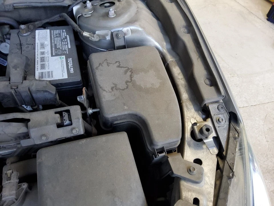 Fuse Box Engine Fits 14-18 MAZDA 3 575549 Foto 1 de 1