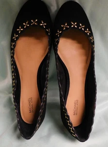 MICHAEL BY MICHAEL KORS WOMEN'S SHOES FLATS BLACK SUEDE STUDS FLOWERS 9M NEW - Picture 1 of 6