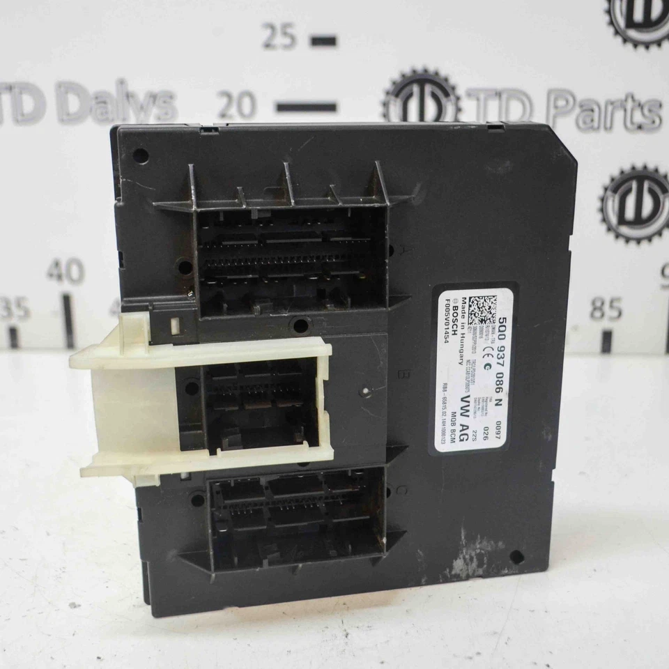 Centralina comfort Skoda Octavia III Combi 5E5 5Q0937086N 1.6 Diesel 11582420 - Immagine 1 di 4