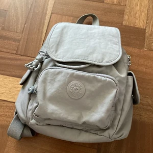 Kipling Warm Stone City Backpack Rucksack Hand Bag Work Travel holidays New - Foto 1 di 11