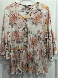 womens American Rag Cie size XL 3/4 ruffle sleeve v-neck peplum floral top - Picture 1 of 10