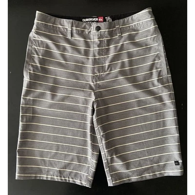 "Boardshorts QUIKSILVER Amphibians gris/blanco a rayas 21"" para hombre talla 30" Foto 1 de 4