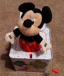 2020 KIDS PREFERRED Disney Baby Mickey Mouse Jack-in-The-Box Musical Toy 