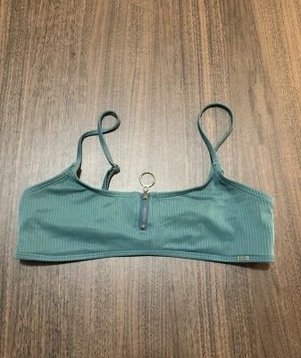Top de bikini para mujer XOXO verde no acolchado  Foto 1 de 4