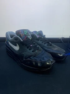 Nike Air Max 1 Alphabet Pack Size 8 UK 42.5 EU Rare Black Trainers - Good Used - Picture 1 of 7