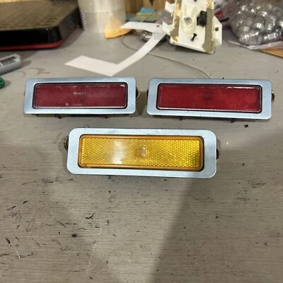 1978-1980 Oldsmobile Cutlass Rear Side Marker Light Lens Housing Turn Signal 442 - Image 1 of 4
