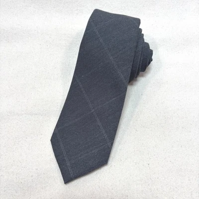 Corbata a Cuadros Express Para Hombres Clásica 2.5" Gris Oscuro Rayón Nueva con Etiquetas $48 Foto 1 de 4