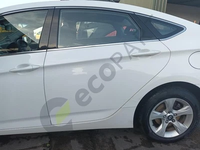 MK1 HYUNDAI I40 Left Rear Door 770033Z300 - Image 1 of 4