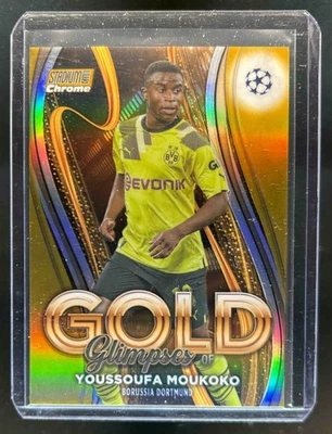 2022 Stadium Club Chrome UEFA Youssoufa Moukoko Glimpses of Gold Refractor #/50 - Image 1 of 2