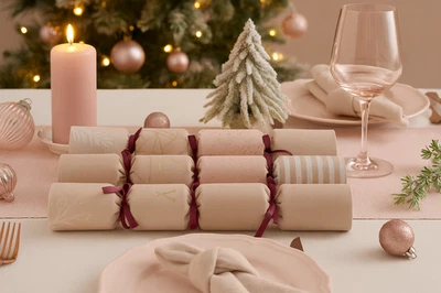 Set of 6 Fill Your Own Reuseable Fabric Christmas Crackers New Home Decor  - Image 1 of 4