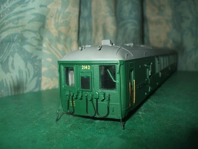 HORNBY CLASS 2-BIL EMU MOTOR BRAKE GREEN BODY ONLY - S10708S - Image 1 of 4