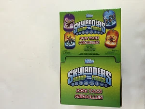 Topps Skylanders 2013 intercambiable fuerza etiquetas de perro caja de alimentación por gravedad (36 paquetes) - Imagen 1 de 1