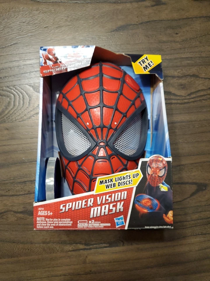 Máscara The Amazing Spiderman 2 Spider Vision 2014 Usada en Excelente Condición Marvel Avengers Juegos con disfraces Foto 1 de 4