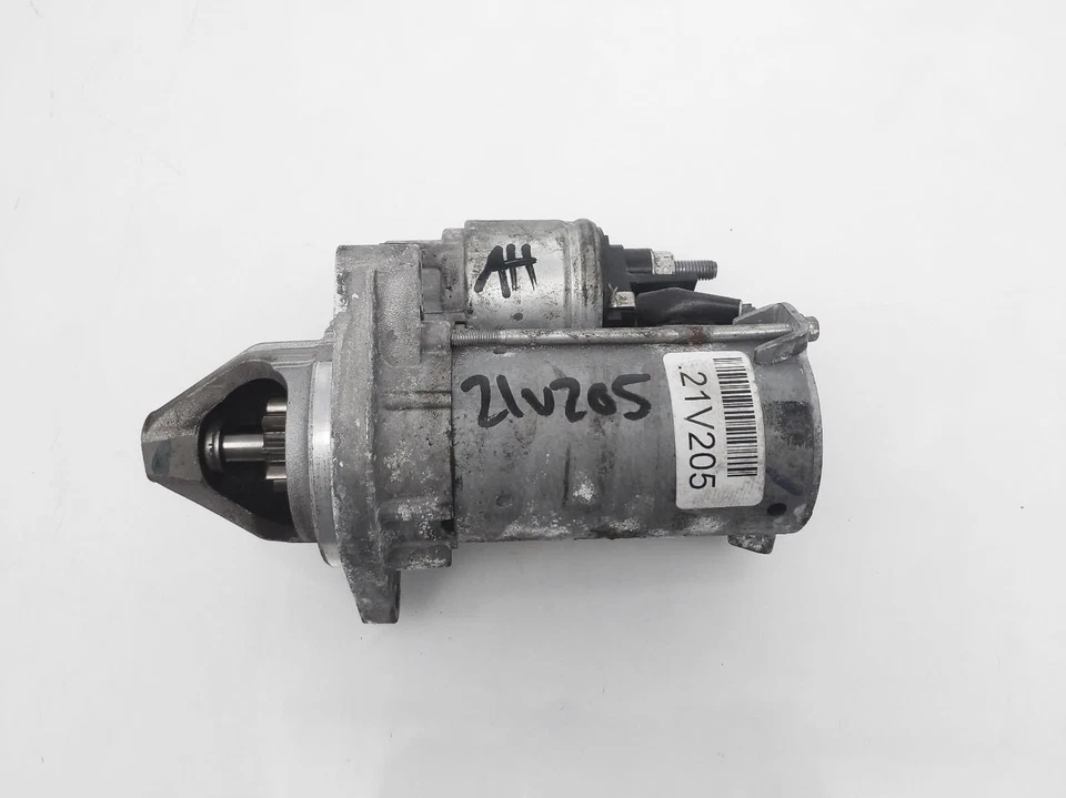 Motor de arranque BMW X3 2011 2012 2013 2014 3,0 L 12-41-7-616-502 Foto 1 de 4