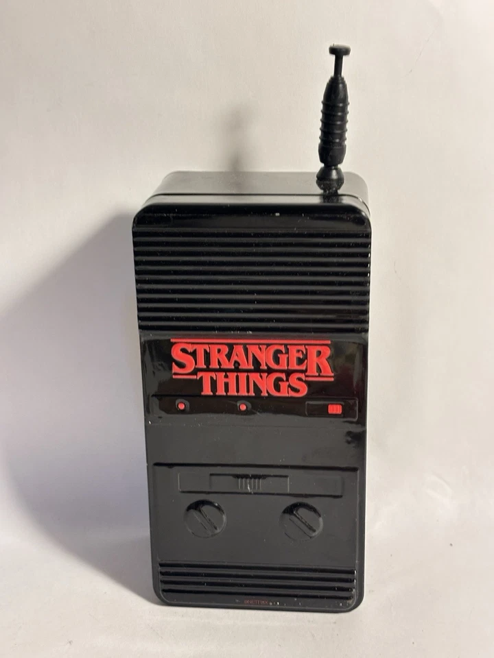 Stranger Things Netflix 200piece Double-sided Surprise Puzzle in Collectible Tin