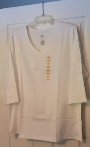 ST JOHNS BAY NWT Womens Plus Sz 2X White 3/4 Sleeve Top Tee ~ - Picture 1 of 2