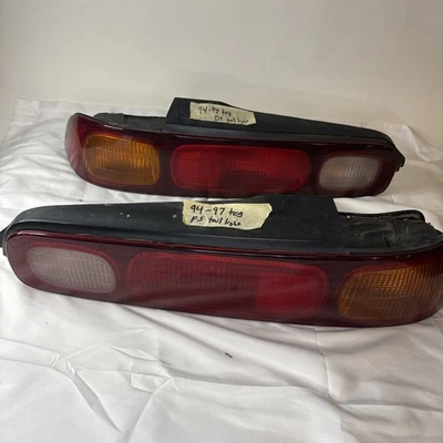Luces traseras para conductor y pasajero Acura integra hatchback para 94-97  Foto 1 de 4
