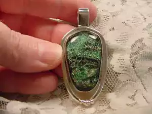 (#D-432) DICHROIC Fused GLASS sterling SILVER Pendant GREEN WOW - Picture 1 of 1