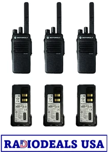Radio UHF Motorola XPR3300E AAH02RDC9VA1AN, antena y batería solo x 3 PC - Imagen 1 de 3