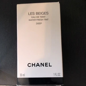 NEW - Chanel - Les Beiges Eau De Teint Water-Fresh Tint ~ Deep ~ 30 ml / 1 oz - Picture 1 of 5