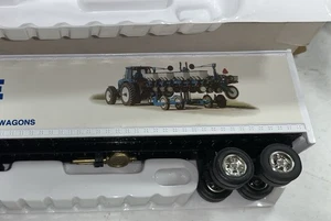 SpecCast KINZE Peterbilt Semi Truck 1935-1995 Planter Grain Cart 1/64  NIB - Picture 1 of 10