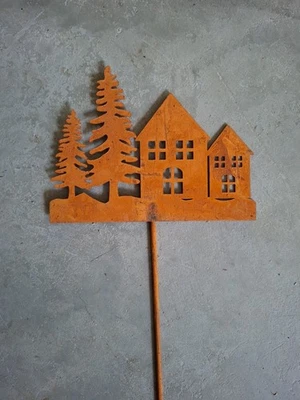 Stab Gartenstecker Garten Metall Rost Waldszene Haus Baum Winter Weihnachten - Bild 1 von 4